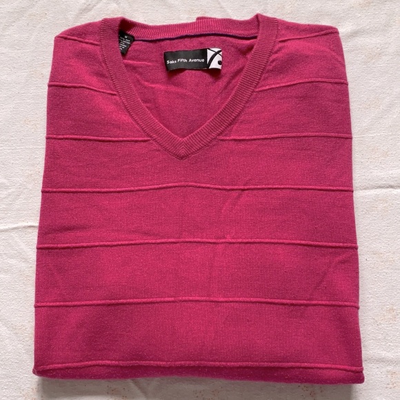 Saks Fifth Avenue men’s sweater